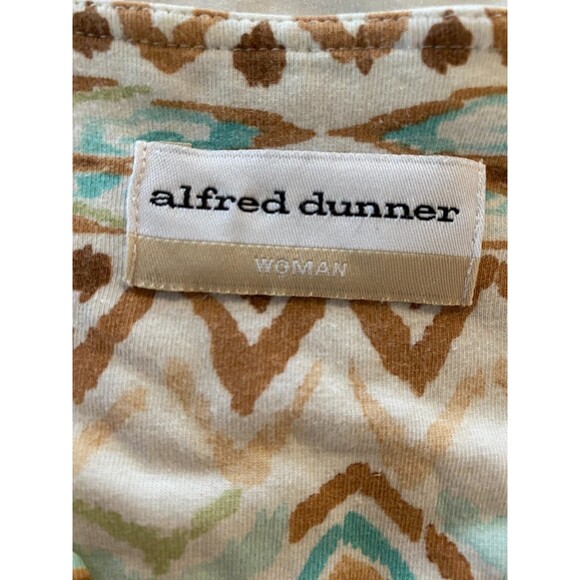 Alfred Dunner Women's Plus Sz 2X Beige Blue Aztec Design 3/4 Sleeve Top - Picture 9 of 14